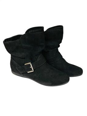 True Craft EUC Black Suede Ankle Booties with Buckle